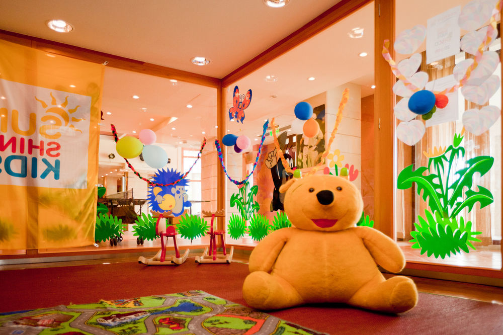 Greenfield Hotel Golf & Spa Buk Ngoại thất bức ảnh