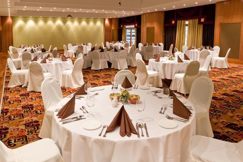 Greenfield Hotel Golf & Spa Buk Ngoại thất bức ảnh